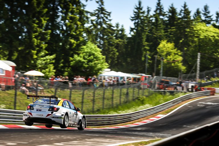 Read more about the article WTCC Nordschleife 2017