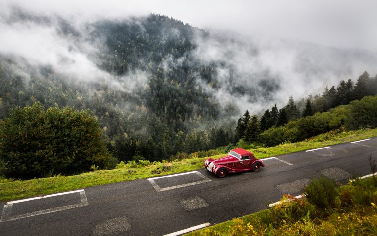 Read more about the article Morgan 4/4 drive in the Pyrénées
