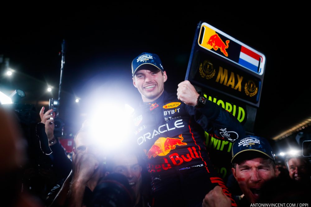 VERSTAPPEN Max (ned), Red Bull Racing RB18, portrait celebrating his second world champion title during the Formula 1 Honda Japanese Grand Prix 2022, 18th round of the 2022 FIA Formula One World Championship from October 7 to 9, 2022 on the Suzuka International Racing Course, in Suzuka, Mie Prefecture, Japan - Photo Antonin Vincent / DPPI